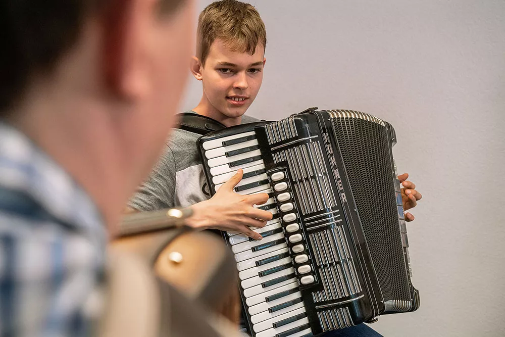 Musikunterricht - Musikhaus Allenspach Rickenbach b. Wil