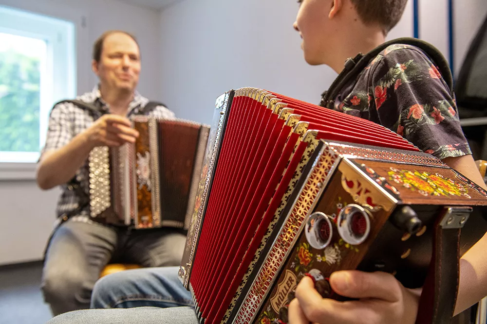 Musikunterricht - Musikhaus Allenspach Rickenbach b. Wil